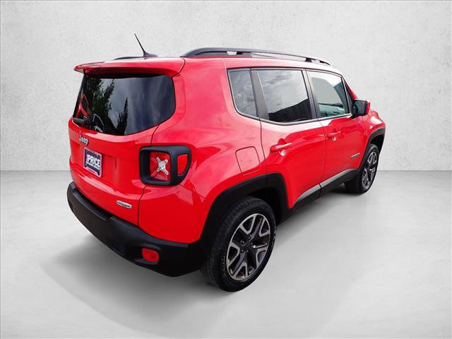 Used 2015 Jeep Renegade Latitude w/ Popular Equipment Group AWD/4WD image 4