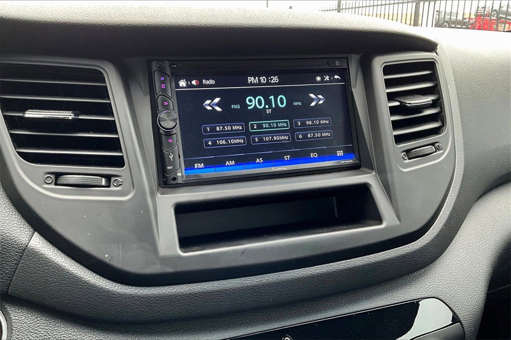 Used 2017 Hyundai Tucson Sport image 6