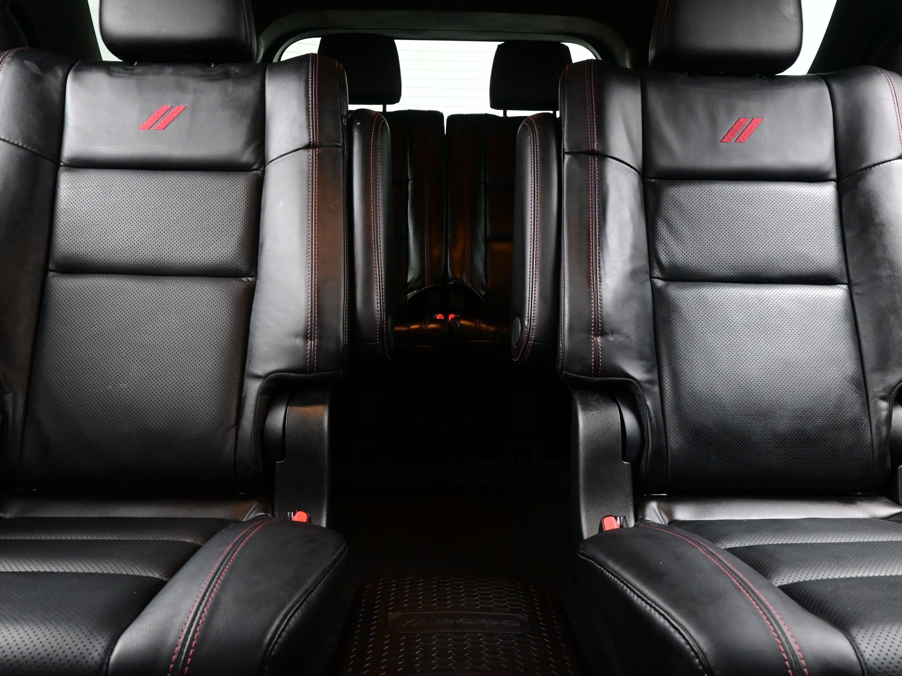 Used 2022 Dodge Durango R/T w/ Blacktop Package image 16