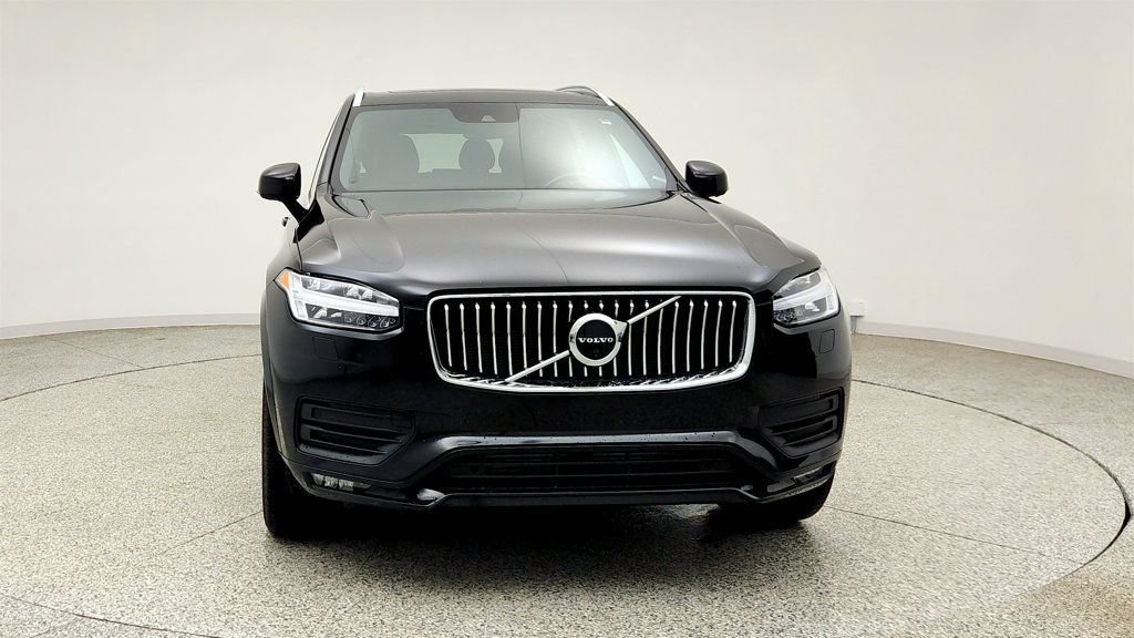 Used 2022 Volvo XC90 T6 Momentum w/ Advanced Package AWD/4WD image 2