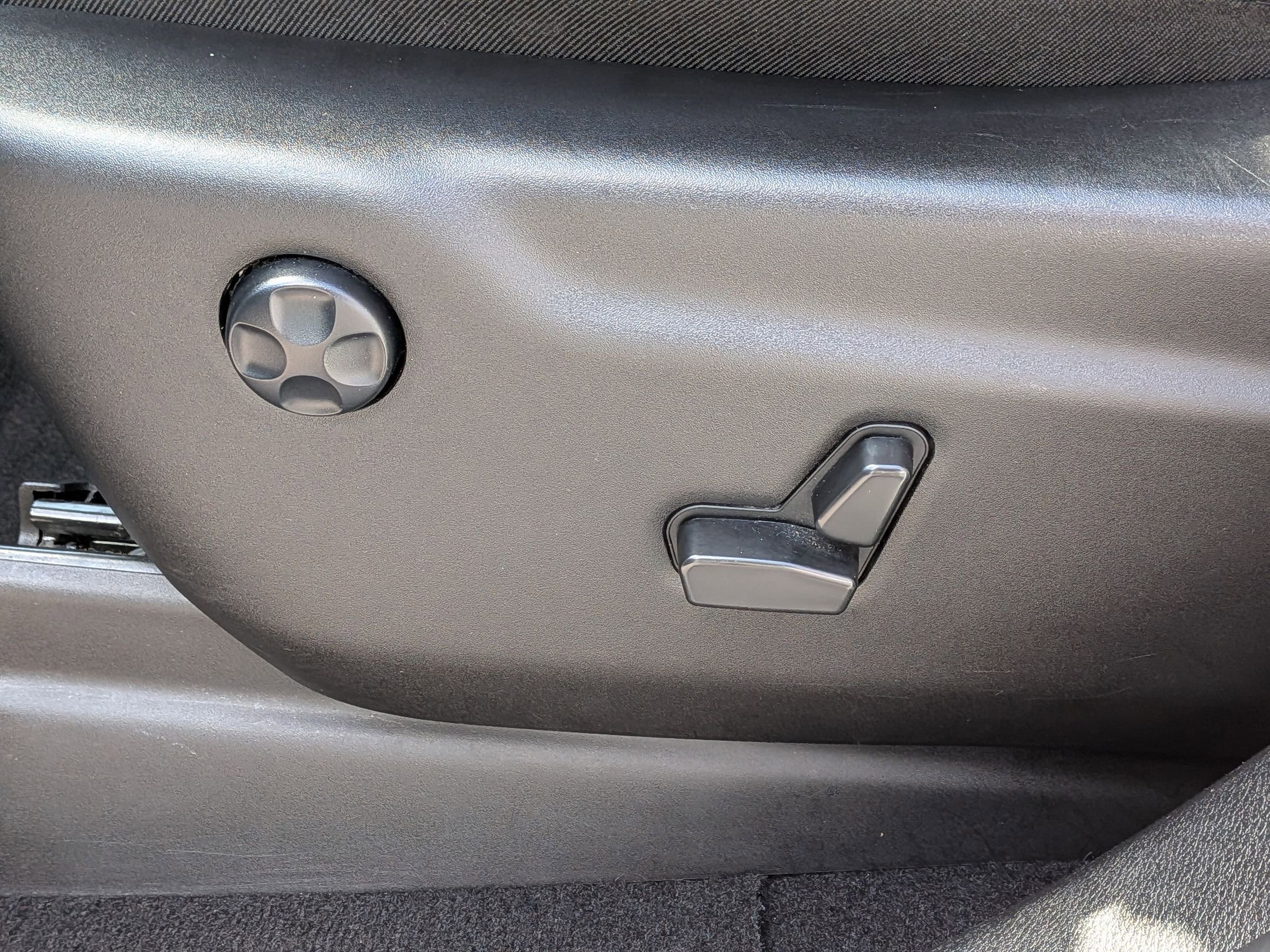 Used 2024 Dodge Durango GT image 15