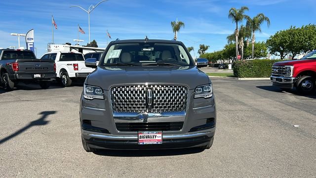 Used 2023 Lincoln Navigator Black Label image 9