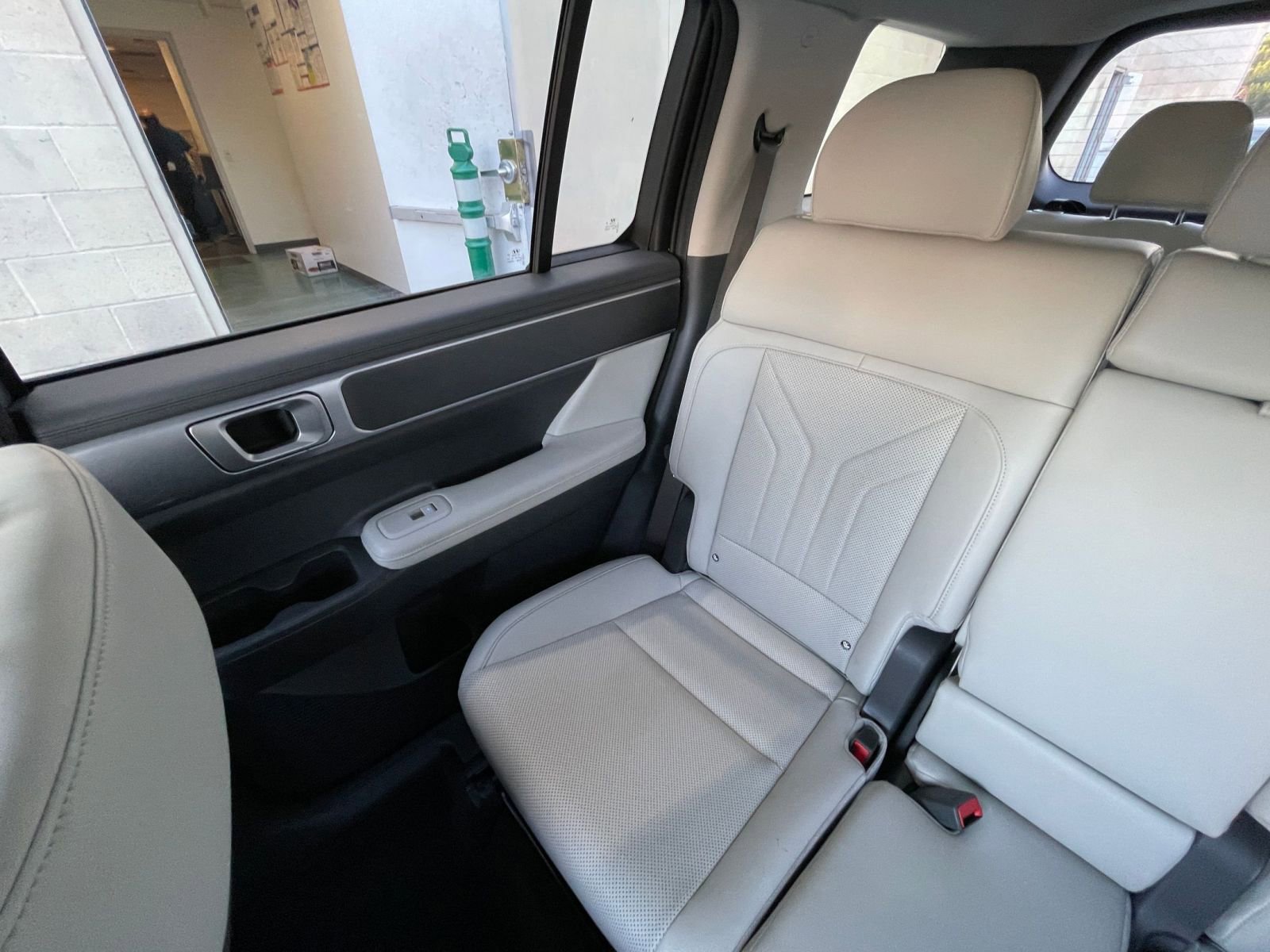 Used 2025 Hyundai Santa Fe SEL image 41