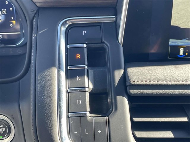 Used 2023 Chevrolet Tahoe High Country w/ Premium Package 2 image 23