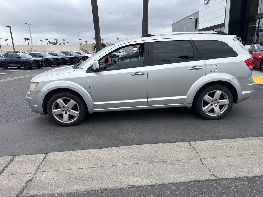 Used 2009 Dodge Journey R/T w/ Flexible Seating Group FWD image 10