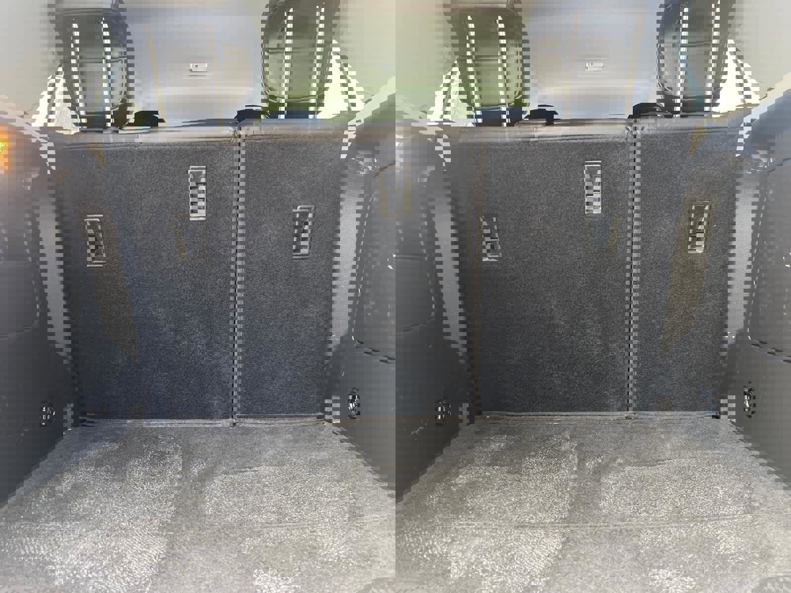 Certified 2022 Chevrolet Trax LT w/ LT Convenience Package image 38