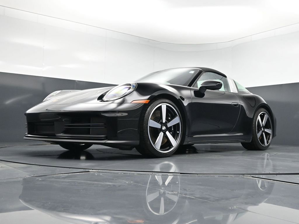 Certified 2026 Porsche 911 Targa 4S AWD/4WD image 25