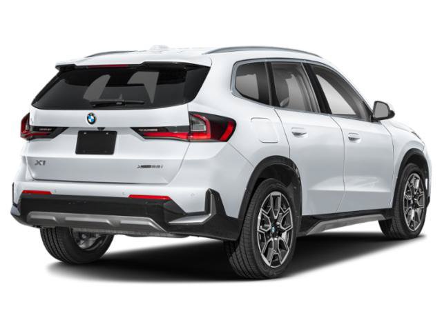 Used 2023 BMW X1 xDrive28i w/ Convenience Package AWD/4WD image 2
