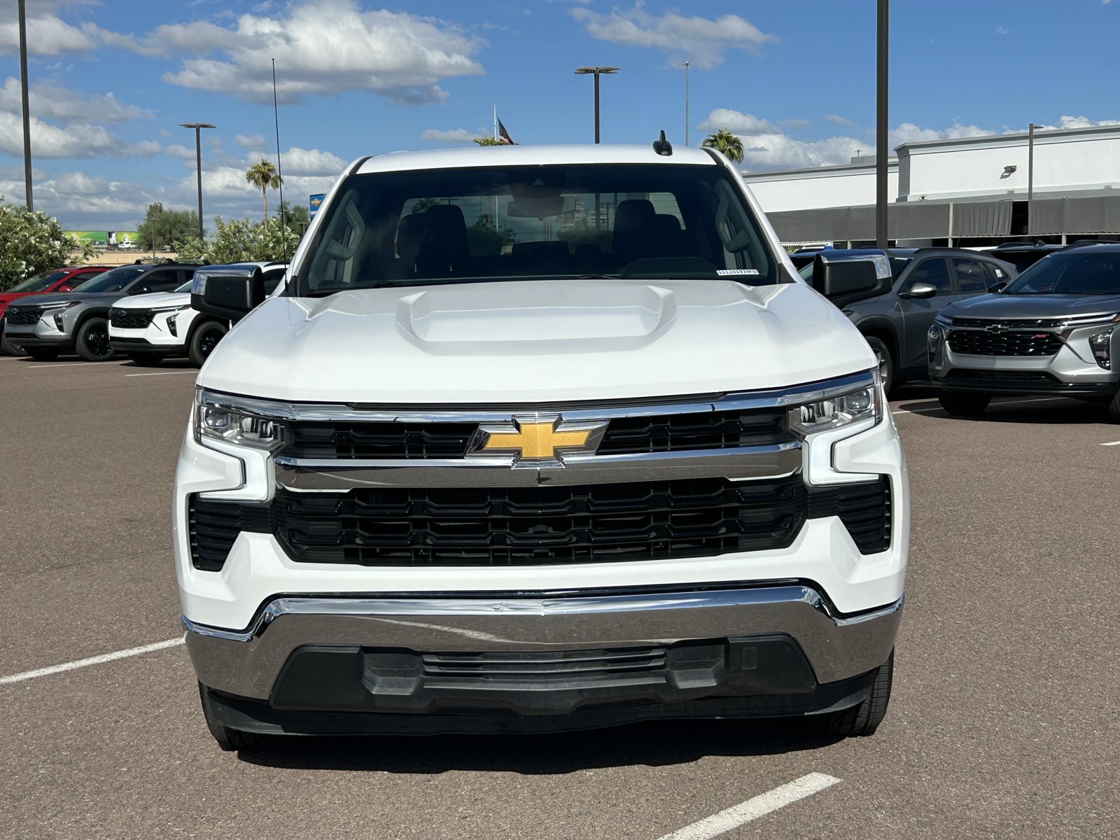 Certified 2025 Chevrolet Silverado 1500 LT RWD image 8