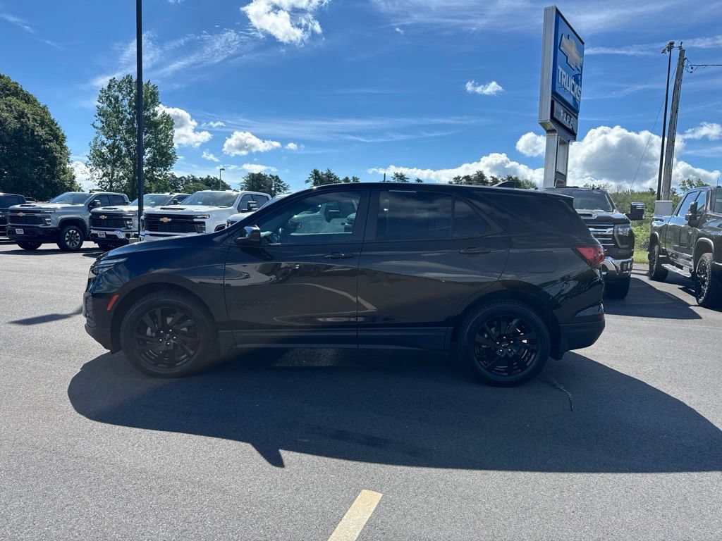 Used 2024 Chevrolet Equinox LS w/ Midnight Edition AWD/4WD image 8