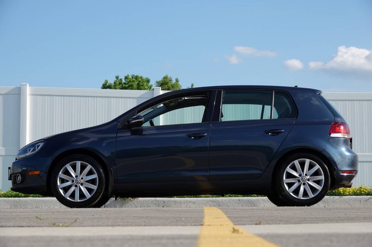 Used 2011 Volkswagen Golf TDI w/ Cold Weather Pkg FWD image 40