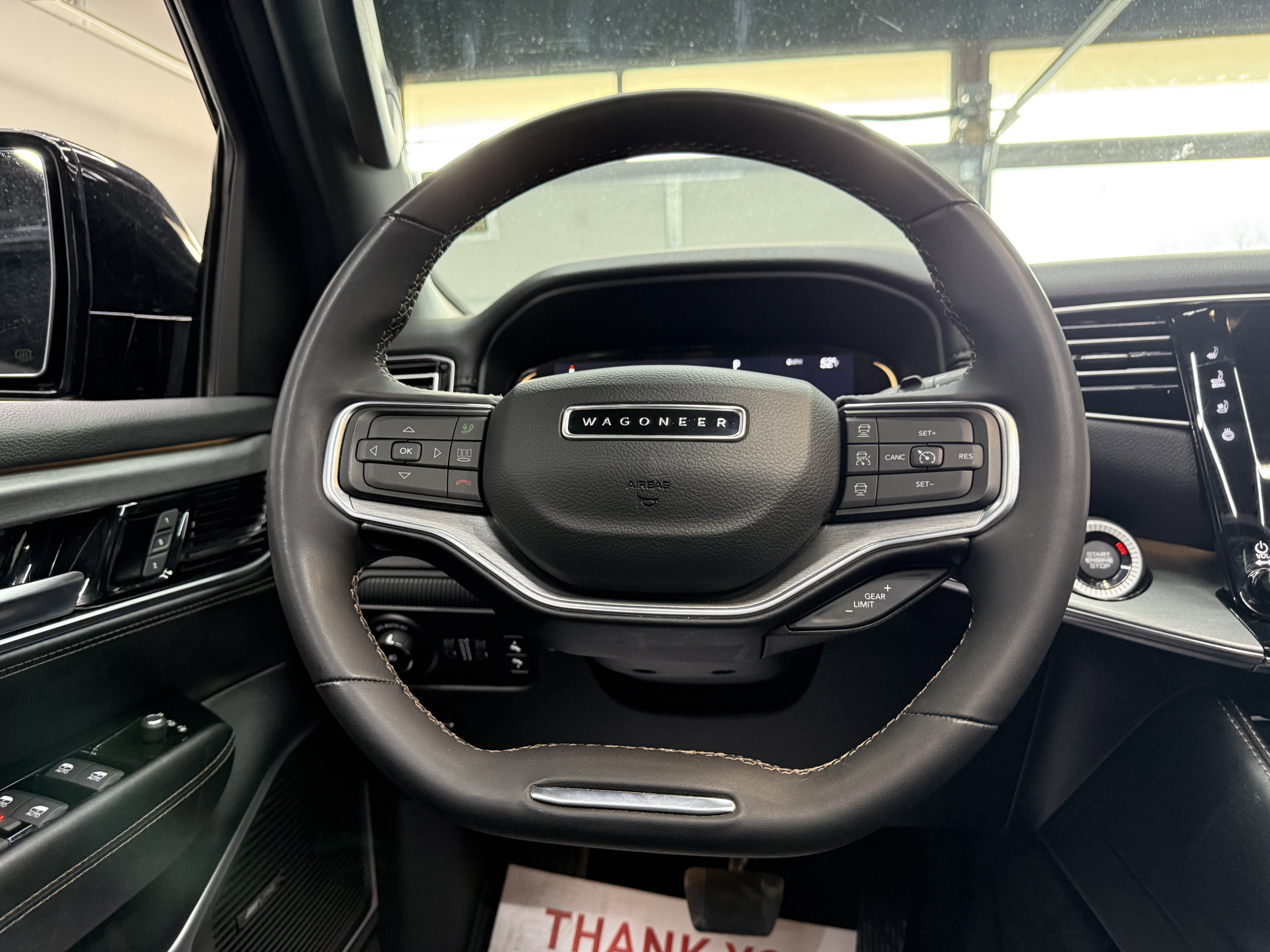 Used 2023 Jeep Wagoneer Series II AWD/4WD image 16