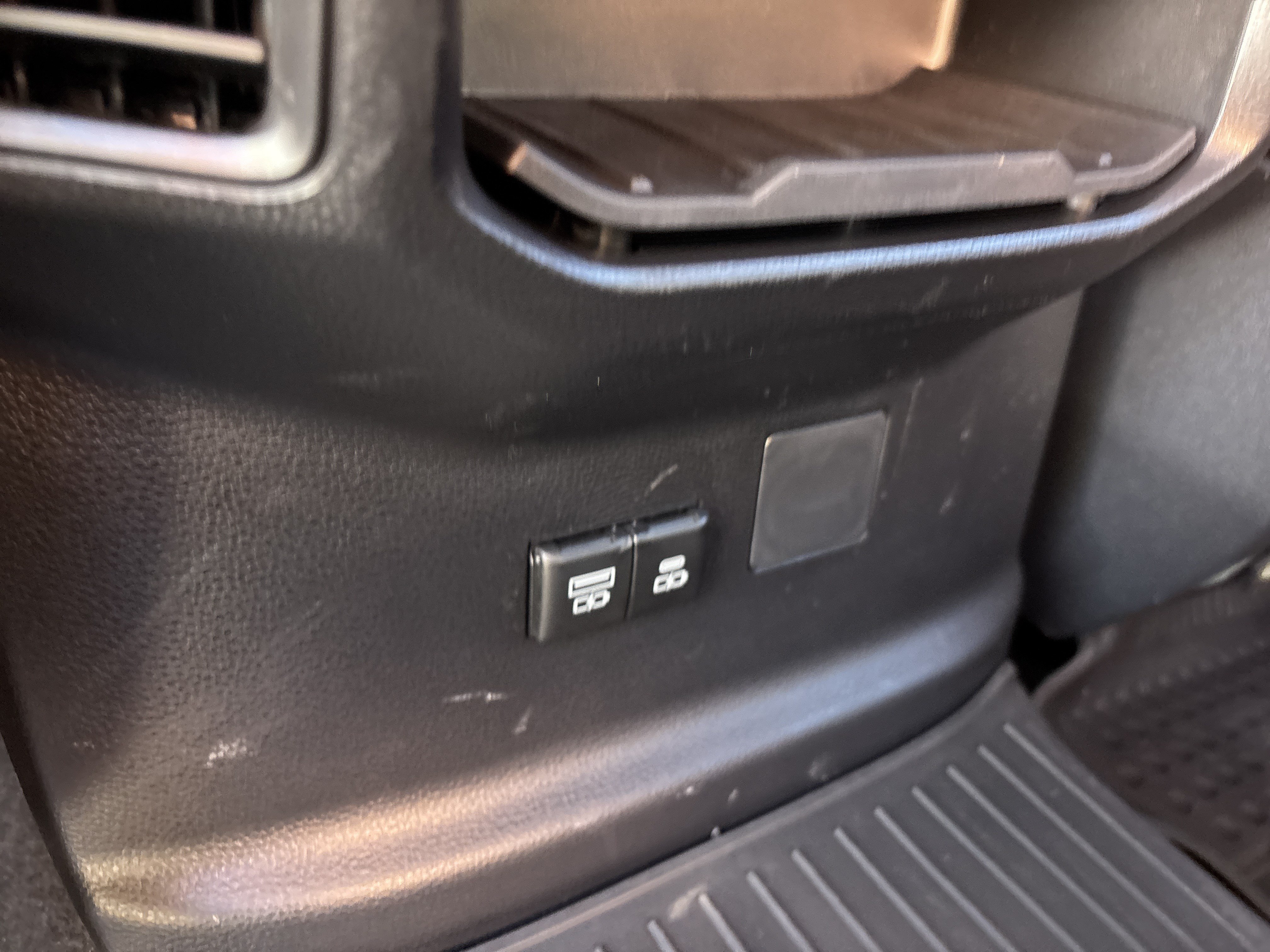 Used 2026 Toyota Tundra SR5 AWD/4WD image 18