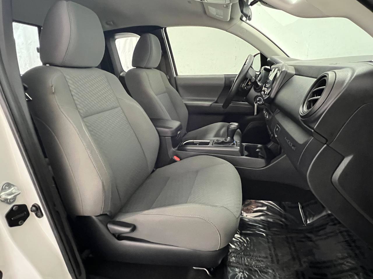 Used 2021 Toyota Tacoma SR RWD image 12