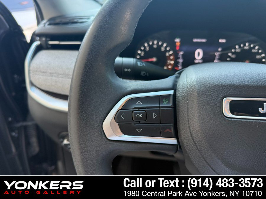 Used 2022 Jeep Compass Latitude AWD/4WD image 19