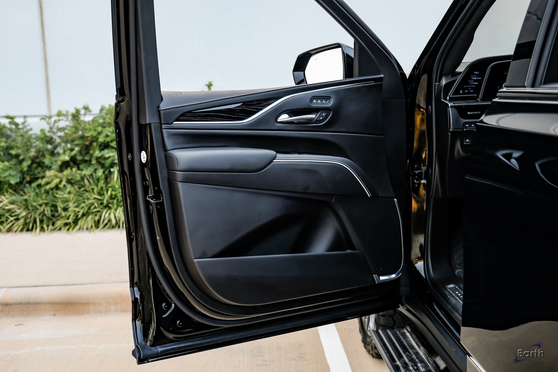 Used 2023 Cadillac Escalade V image 82