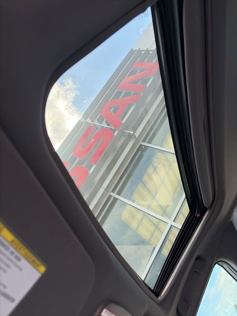 Used 2021 Toyota Avalon Limited w/ Advanced Safety Package image 25