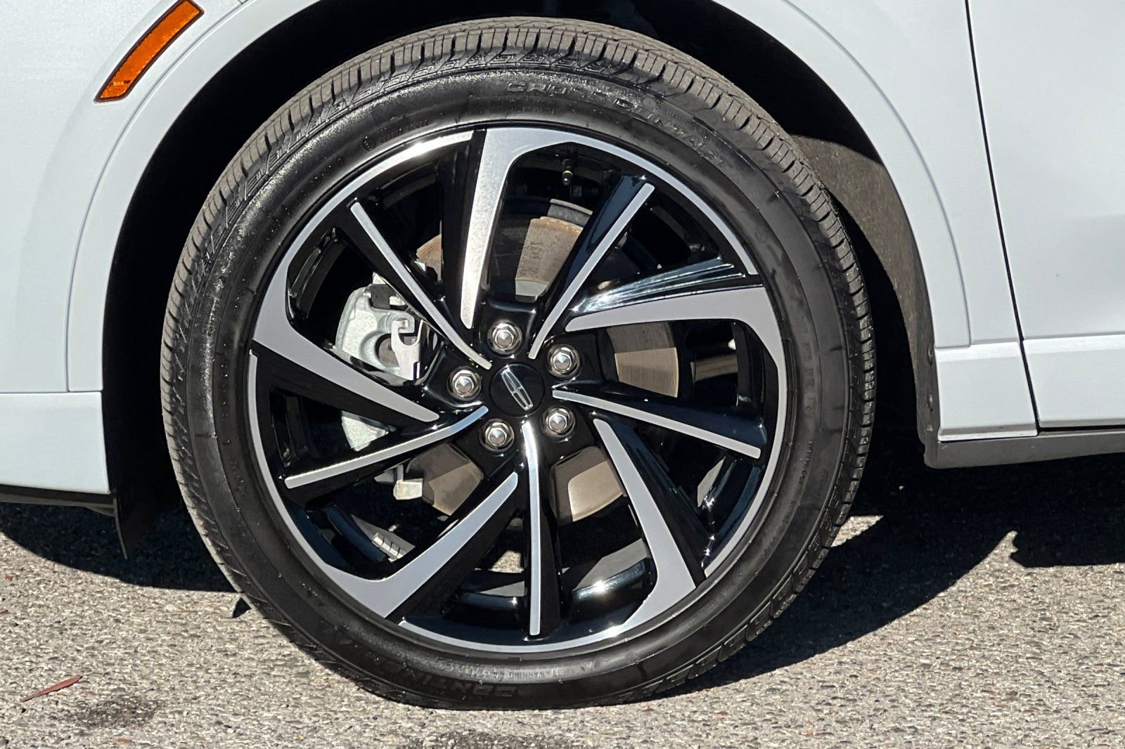 Certified 2025 Lincoln Corsair Grand Touring w/ Equipment Group 301A image 27