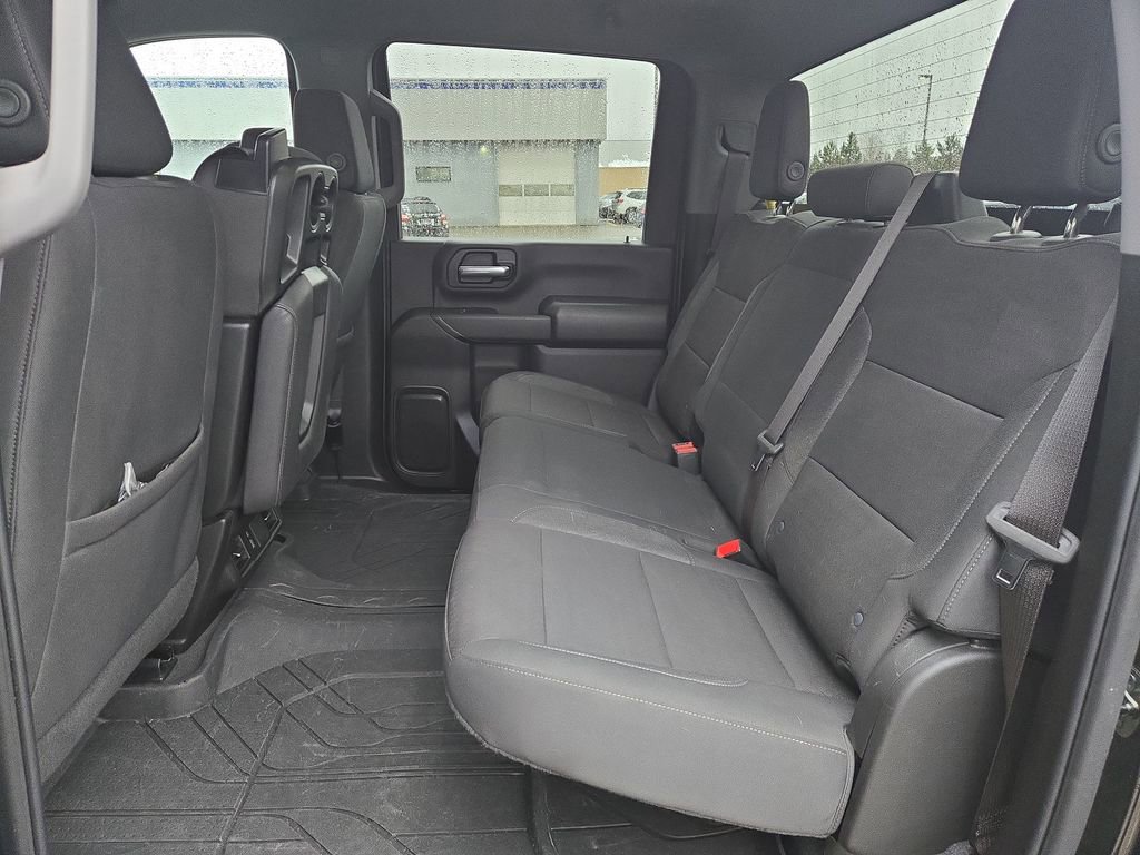 Used 2024 Chevrolet Silverado 2500 Custom w/ Custom Convenience Package image 15