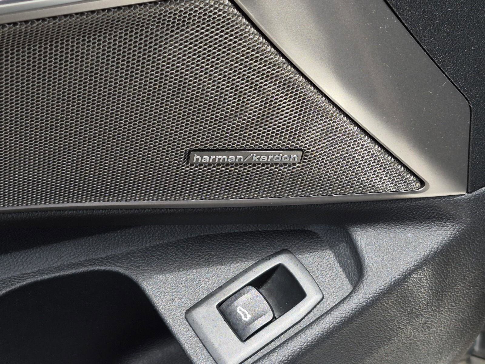 Used 2022 BMW M340i w/ Premium Package RWD image 15