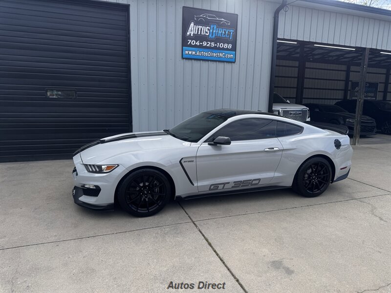 Used 2017 Ford Mustang Shelby GT350 w/ Electronics Package image 5