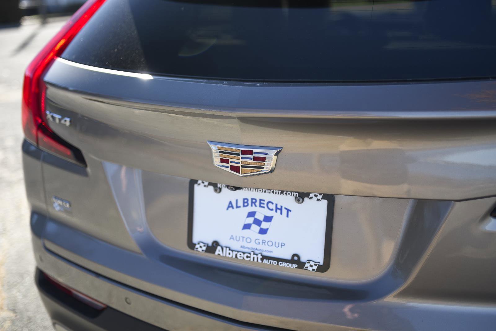 Used 2022 Cadillac XT4 Premium Luxury w/ Enhanced Visibility Package image 14