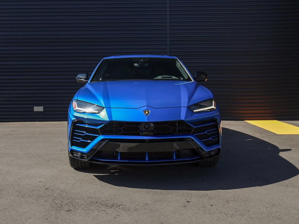 Used 2019 Lamborghini Urus AWD/4WD image 10