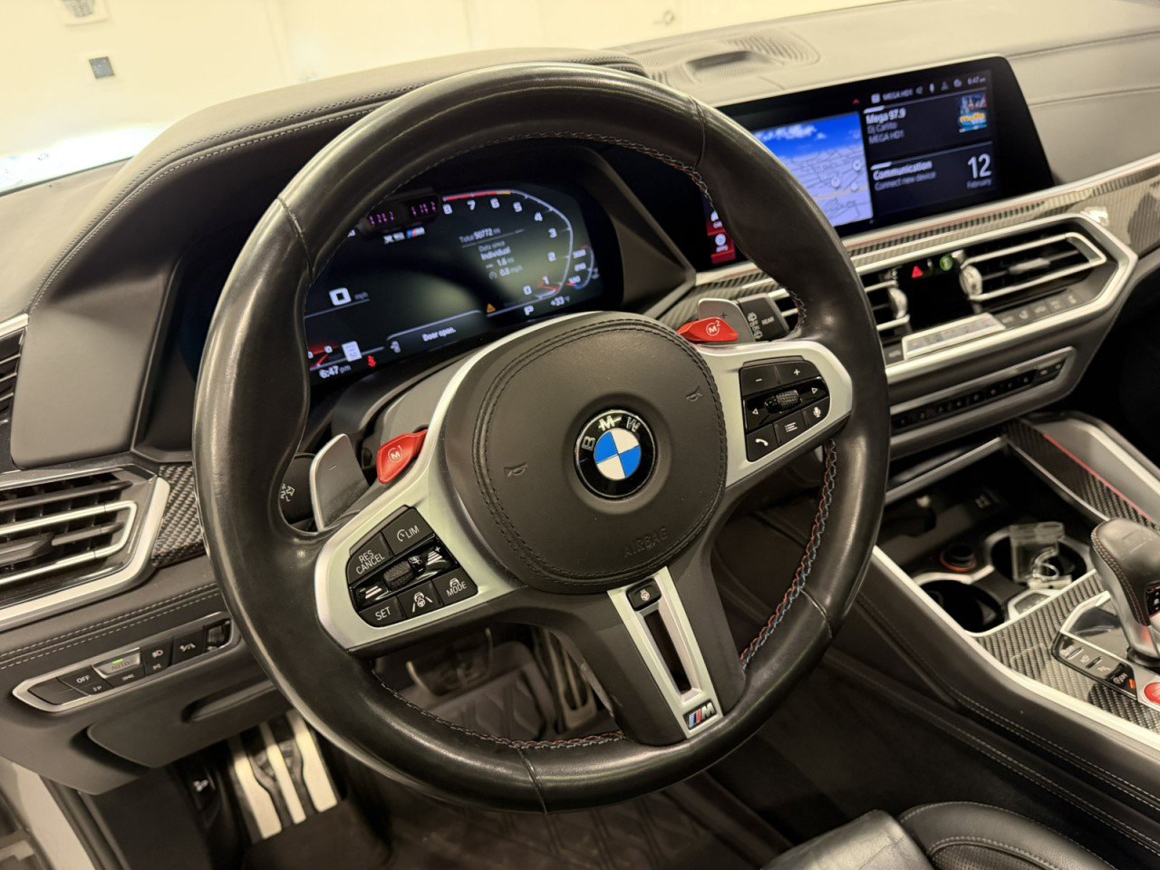 Used 2020 BMW X5 M Competition w/ Executive Package image 45