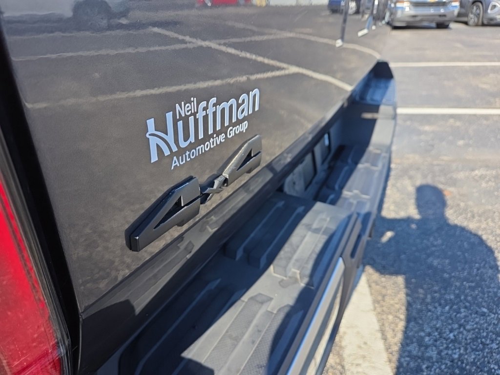 Used 2023 Toyota Tundra Limited image 10