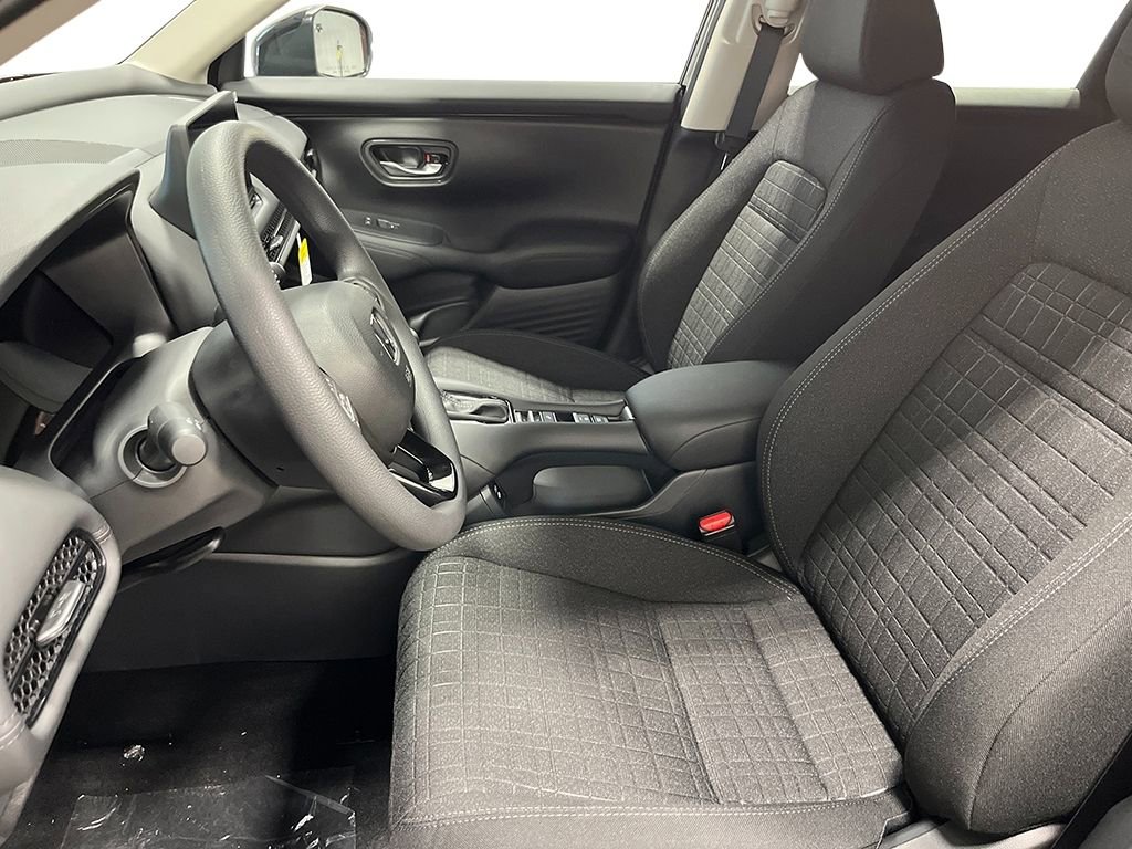 New 2027 Honda HR-V LX image 13