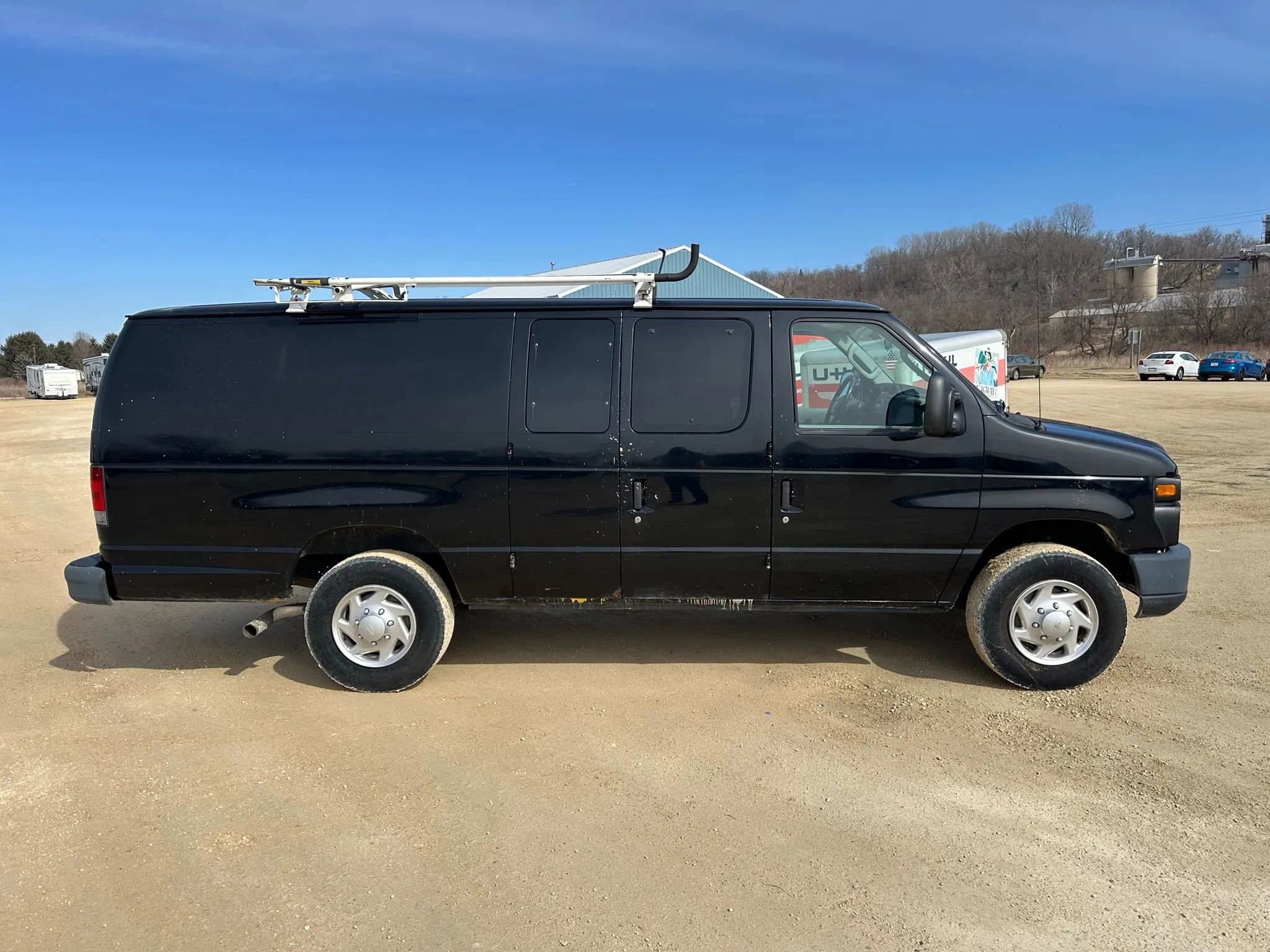 Used 2013 Ford E-350 and Econoline 350 Extended Super Duty RWD image 5