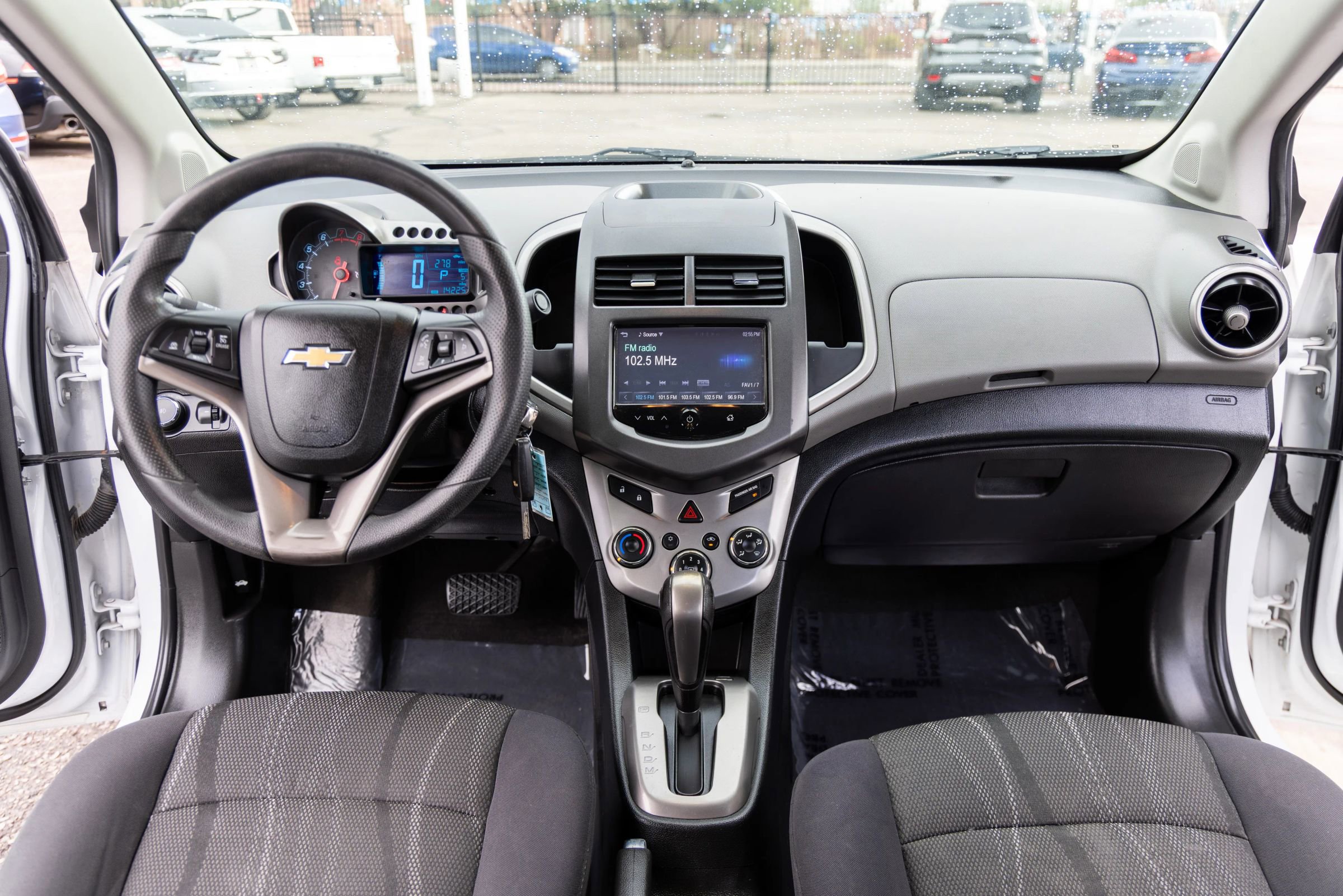Used 2015 Chevrolet Sonic LT w/ Wheels and Fog Lamp Package FWD image 18