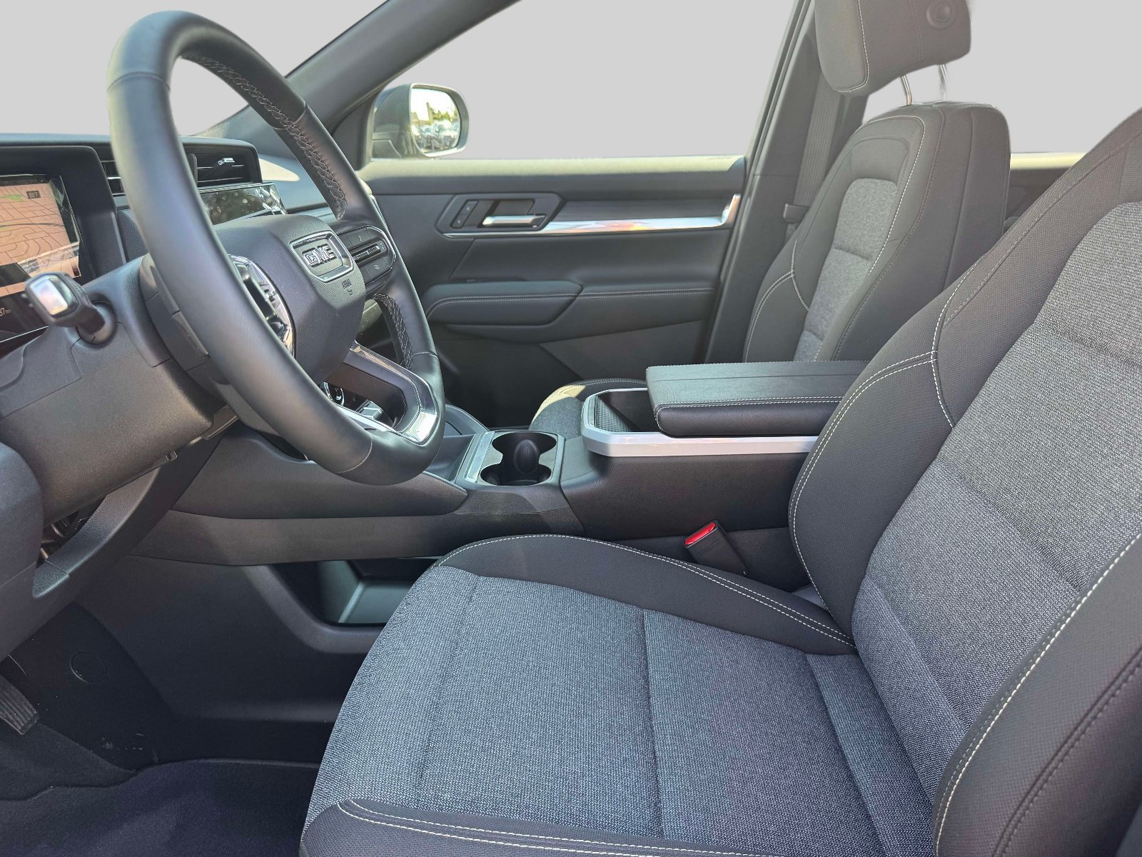 Used 2026 GMC Terrain Elevation w/ LPO, Floor Liner Package AWD/4WD image 14