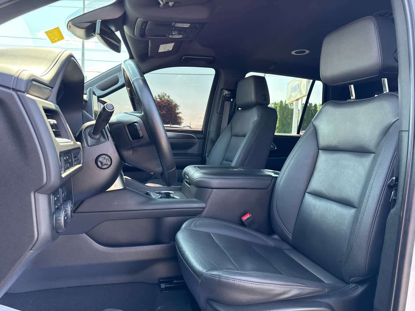 Certified 2023 Chevrolet Tahoe LT w/ Luxury Package AWD/4WD image 12