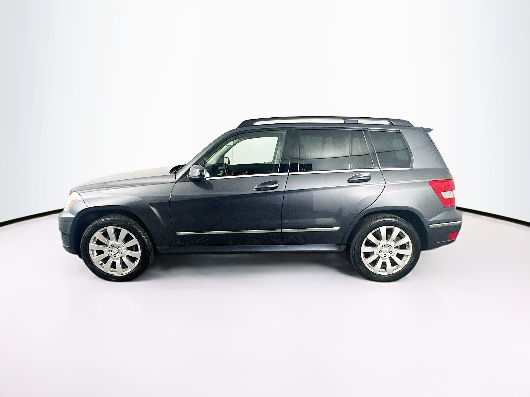 Used 2012 Mercedes-Benz GLK 350 2WD image 4