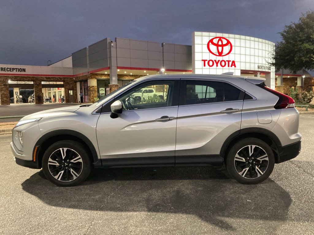 Used 2025 Mitsubishi Eclipse Cross SE AWD/4WD image 8