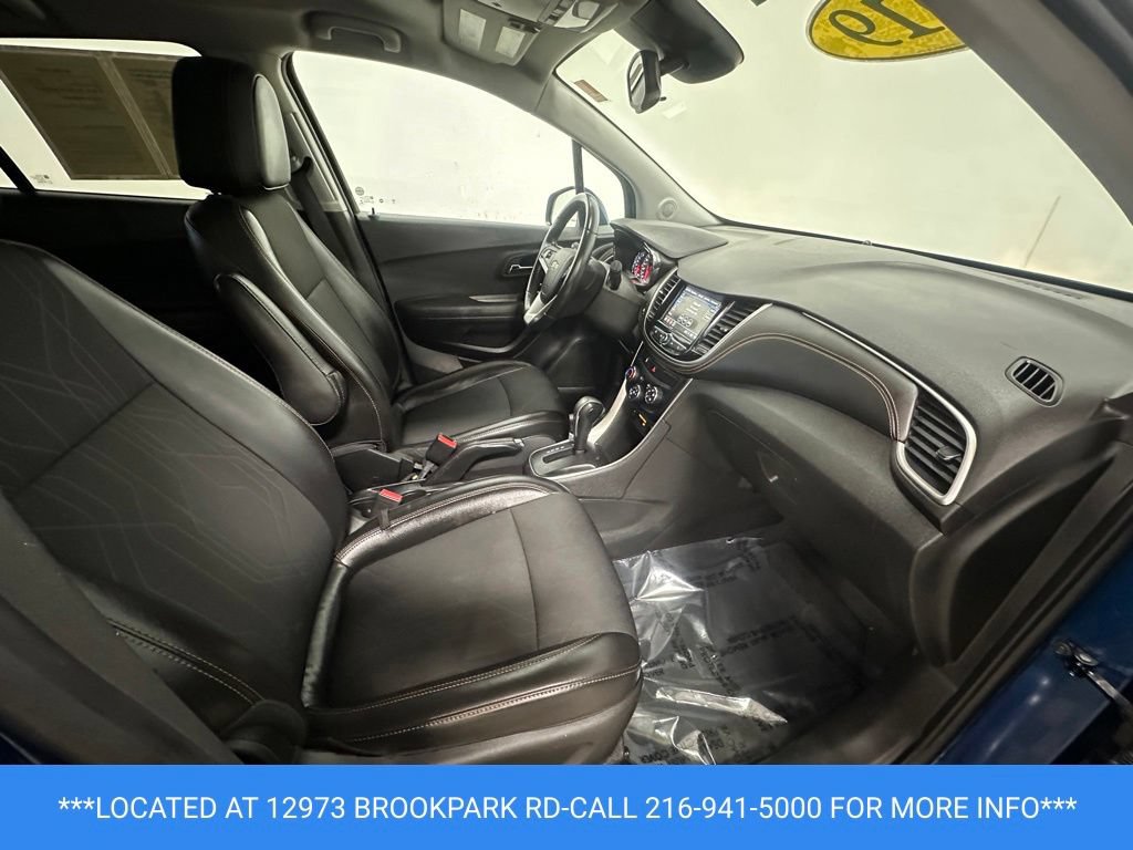 Certified 2019 Chevrolet Trax LT w/ LT Convenience Package FWD image 24