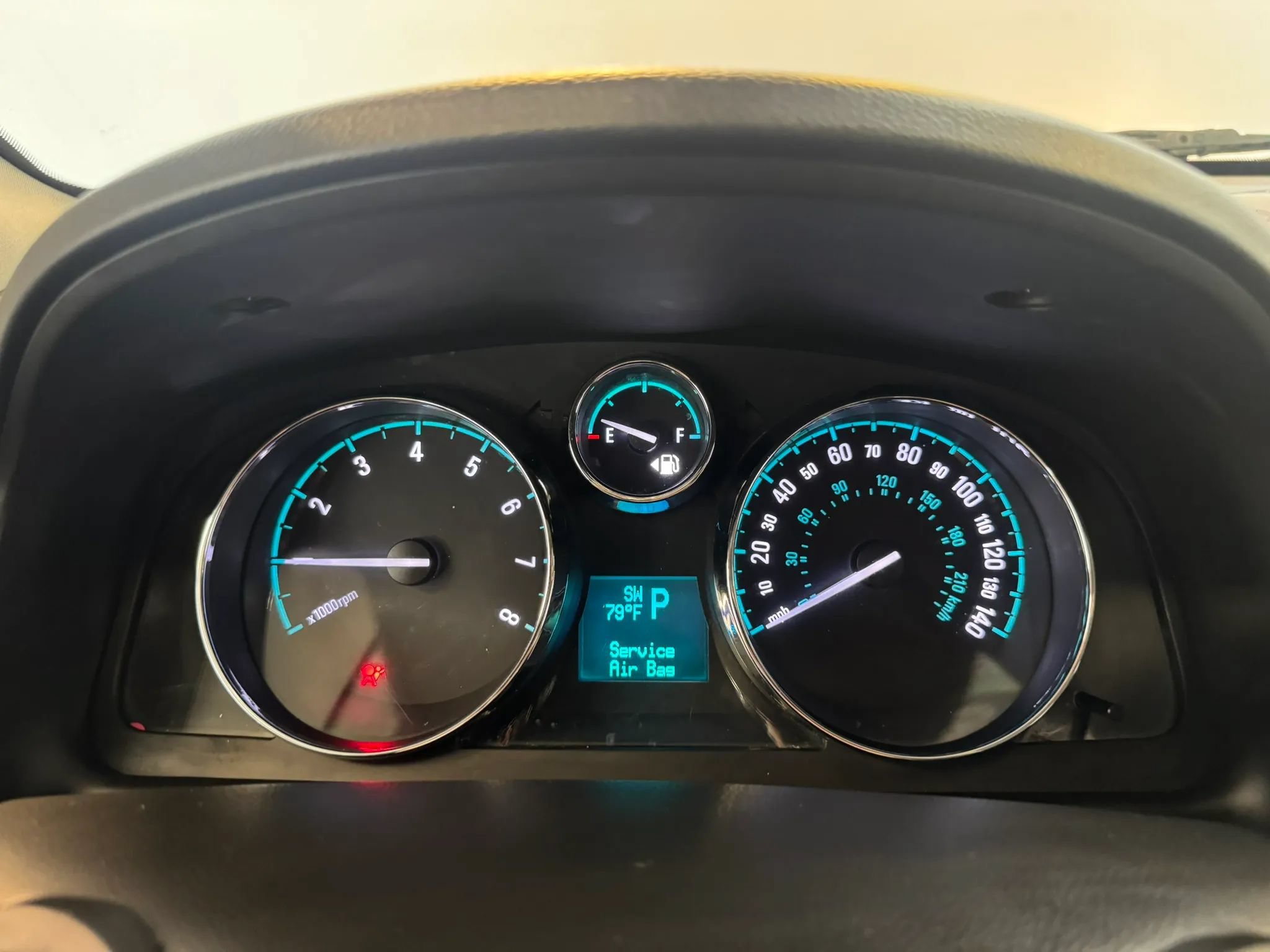 Used 2013 Chevrolet Captiva Sport LTZ FWD image 13