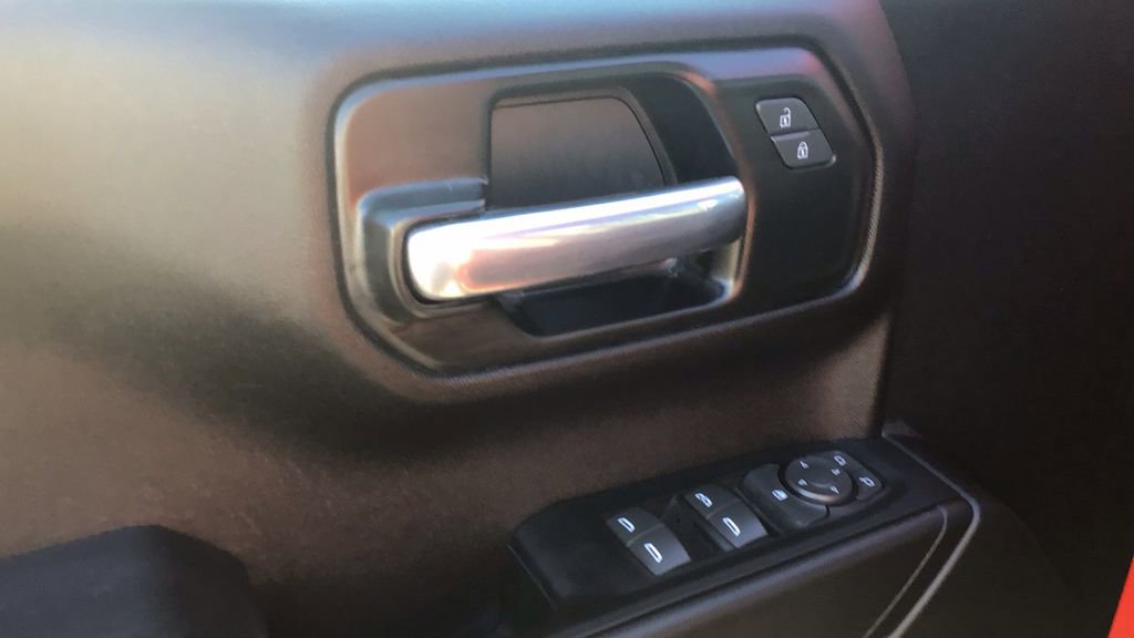 Used 2022 Chevrolet Silverado 1500 Custom image 14