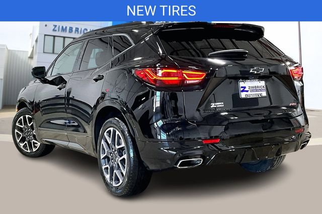 Certified 2023 Chevrolet Blazer RS w/ Driver Confidence II Package image 4