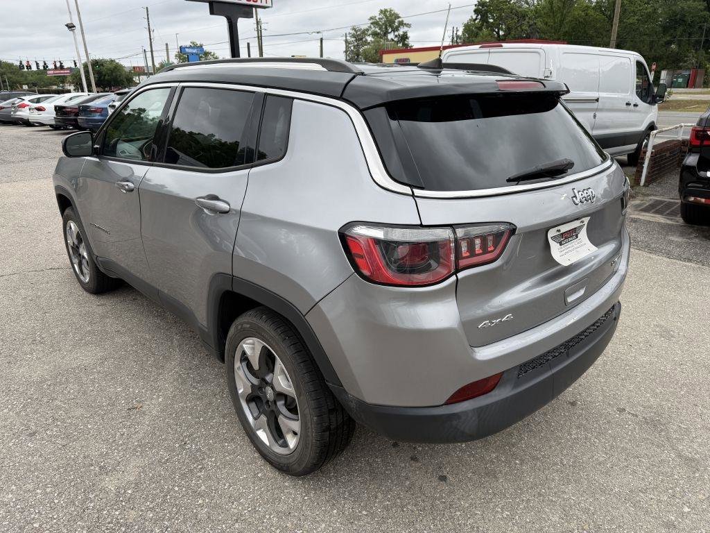 Used 2020 Jeep Compass Latitude FWD image 7