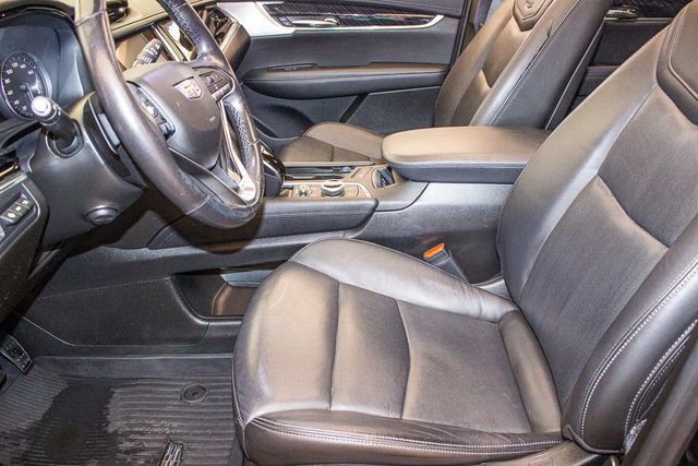 Used 2020 Cadillac XT6 Premium Luxury image 23