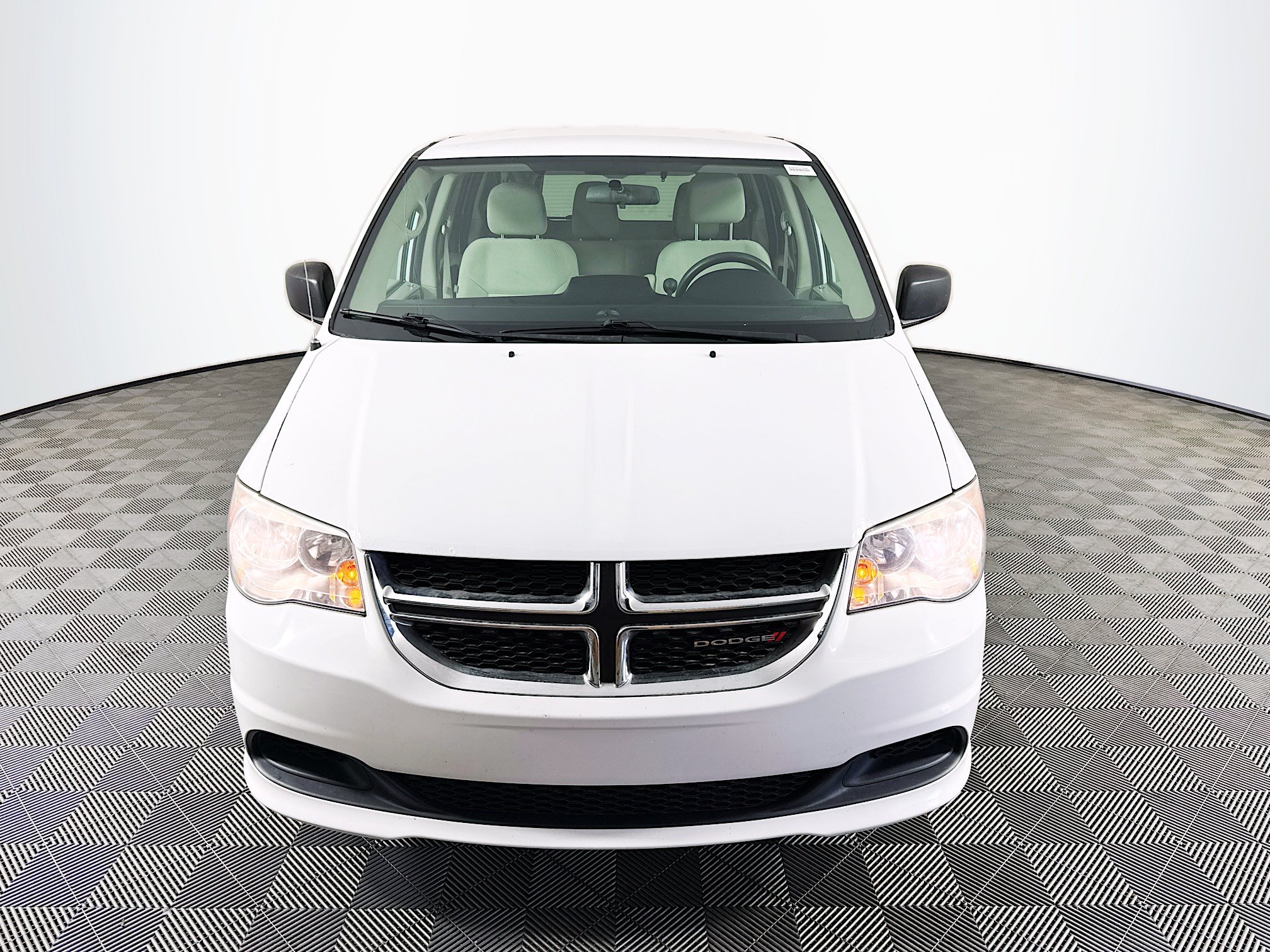 Used 2017 Dodge Grand Caravan SE FWD video 2
