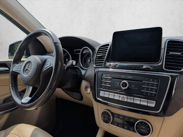 Certified 2017 Mercedes-Benz GLS 550 4MATIC image 24