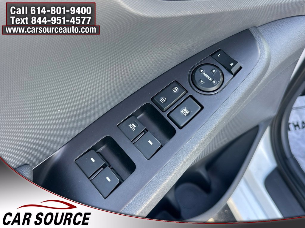 Used 2019 Hyundai Ioniq Blue FWD image 16