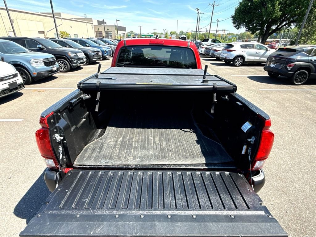 Used 2022 Toyota Tacoma 4x4 Access Cab image 23