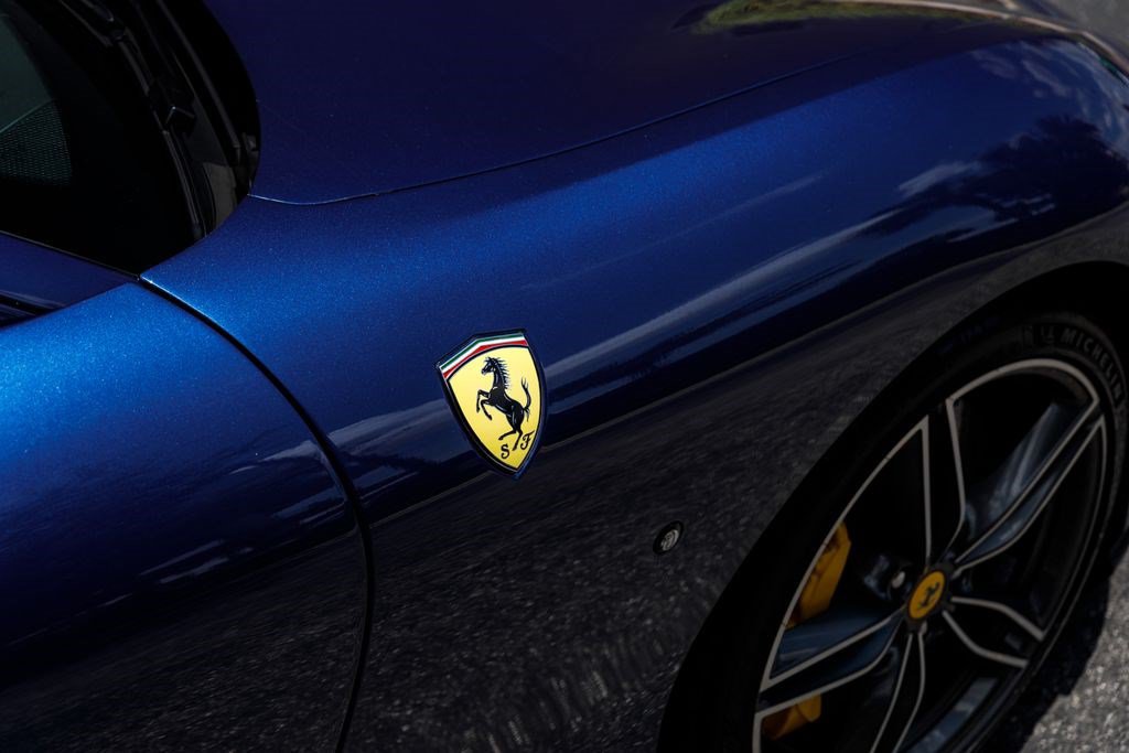 Used 2024 Ferrari Roma RWD image 33