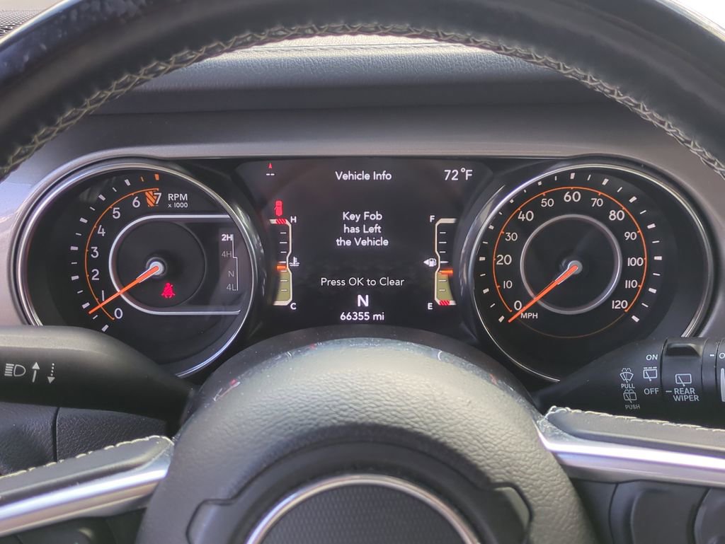 Used 2019 Jeep Wrangler Unlimited Sahara image 29
