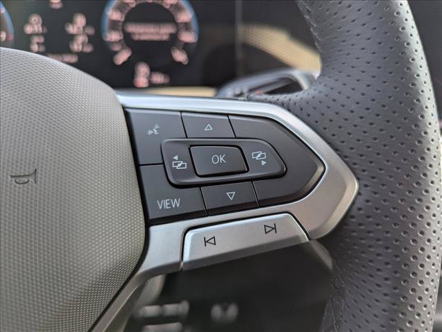 New 2026 Volkswagen Tiguan SE R-Line FWD image 14