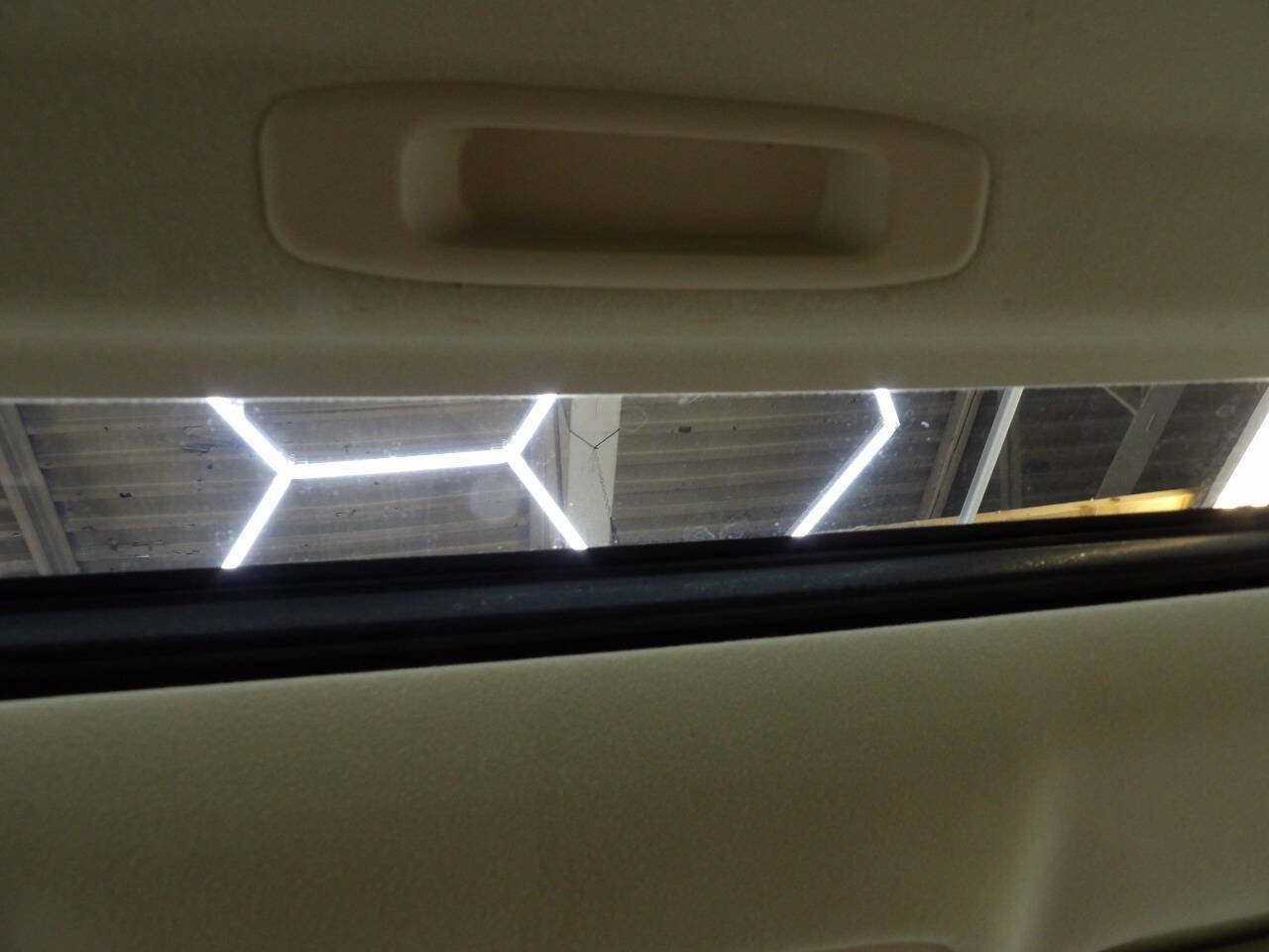 Used 2015 Lexus RX 450h AWD image 20
